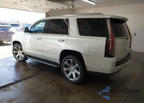 2016 Cadillac Escalade Luxury Collection из США, поврежденный, VIN 1GYS4BKJ8GR339460